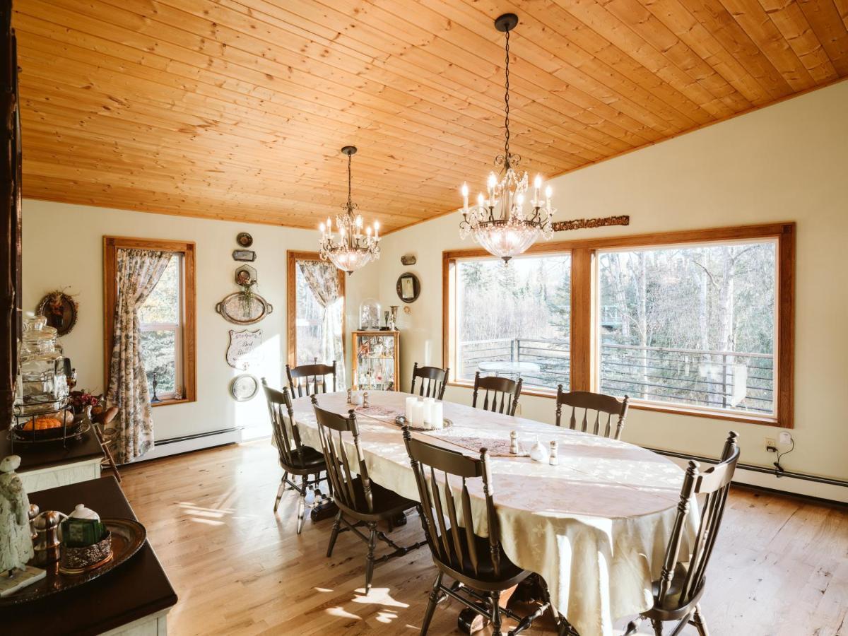 Maria'S Creekside B&B Anchorage Dış mekan fotoğraf